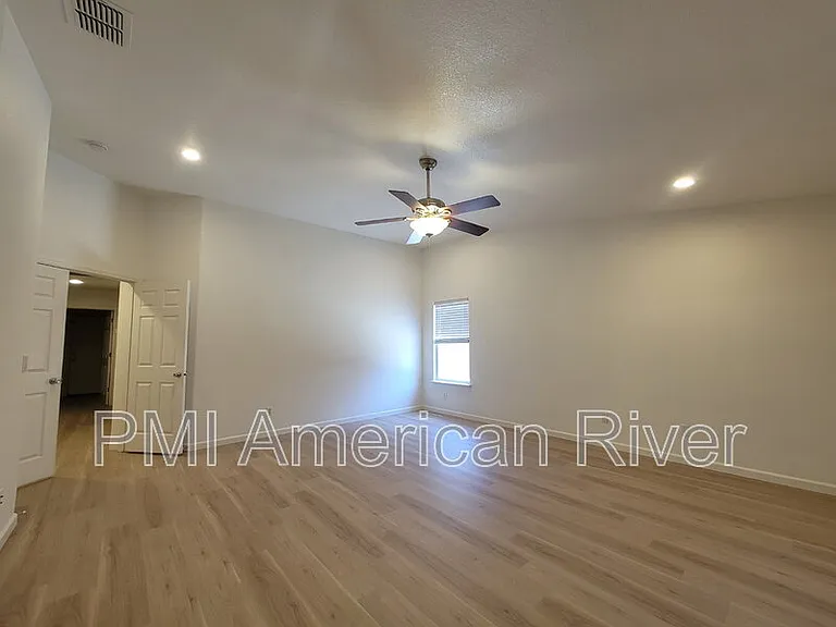 4405 Dusham Cir — Photo 8