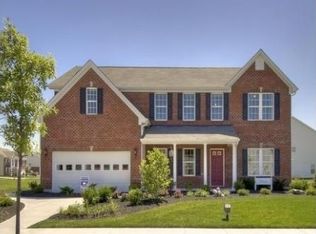 52 Breezewood Dr, Orchard Park, NY 14127