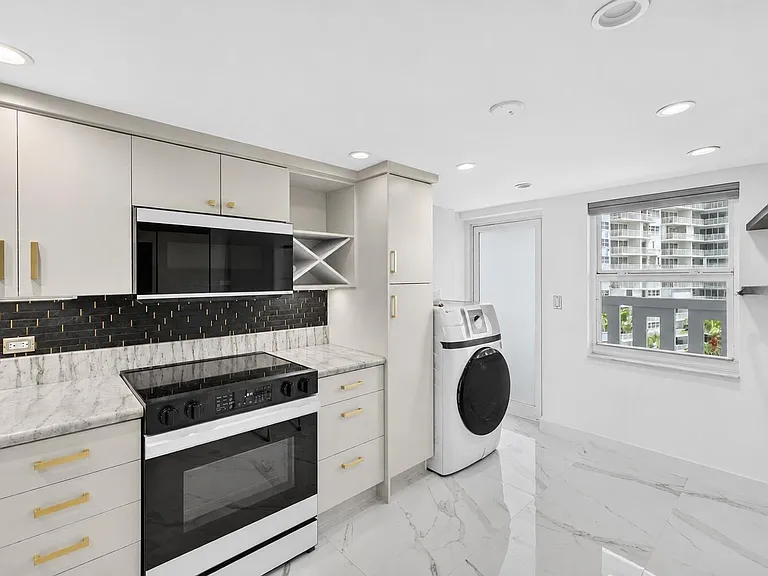 2000 S Ocean Dr #608 — Photo 7
