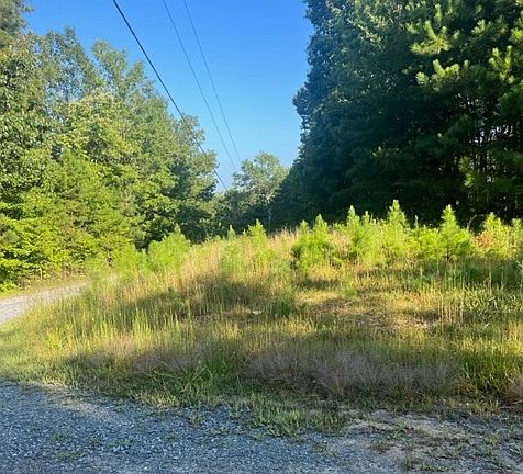 4th image of 50 White Pine Rdg