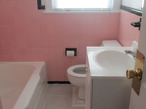 Inlet Pointe Apartments, 2003 E Ocean View Ave APT B, Norfolk, VA 23503