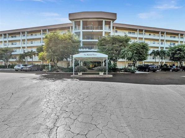 535 Oaks Dr APT 502, Pompano Beach, FL 33069