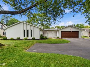 2222 Whitechapel Dr, Toledo, OH 43614