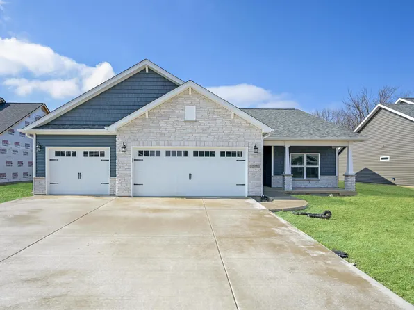 2155 Maple Leaf Dr, Kokomo, IN 46902