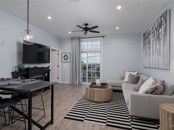 2nd image of 2529 University Blvd #7