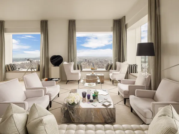 432 Park Avenue image 9 of 37