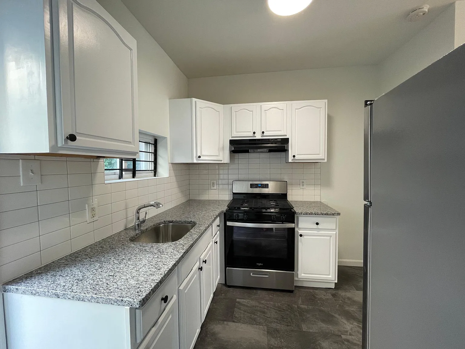 904 N Carlisle Street — Photo 2