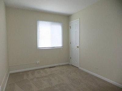 5th image of 720 Barron Blvd APT B