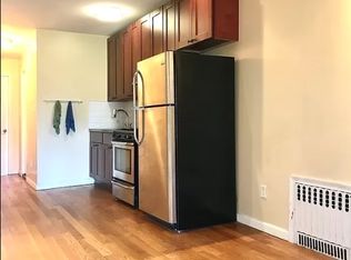 42 Carlton Ave APT 3L, Brooklyn, NY 11205