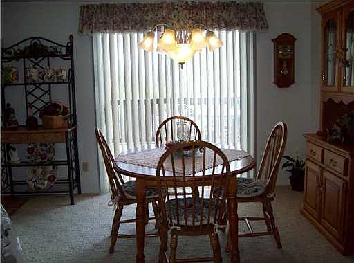 3rd image of 215 Wren Dr