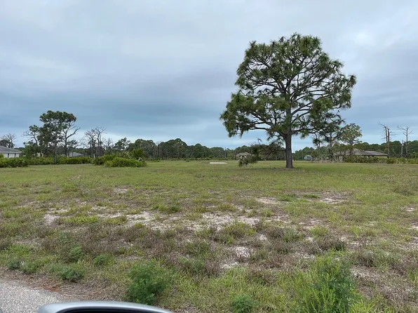 30 Heave Ln, Placida, FL 33946