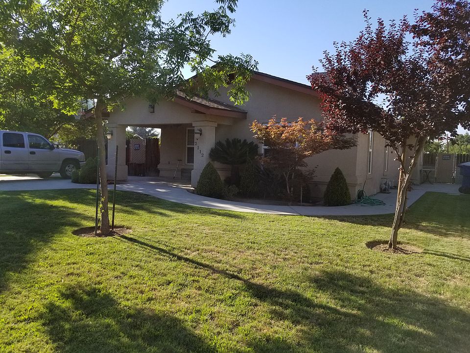2nd image of 2112 Seventh