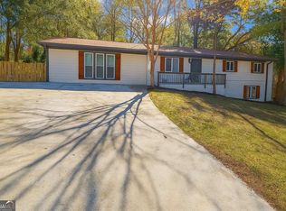 3646 Briar Dr, Lithia Springs, GA 30122