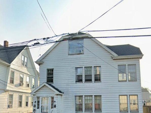 215 Peck Ave #2