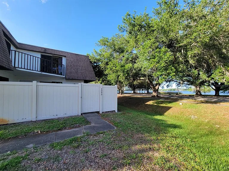 4093 Shannon Brown Dr — Photo 43