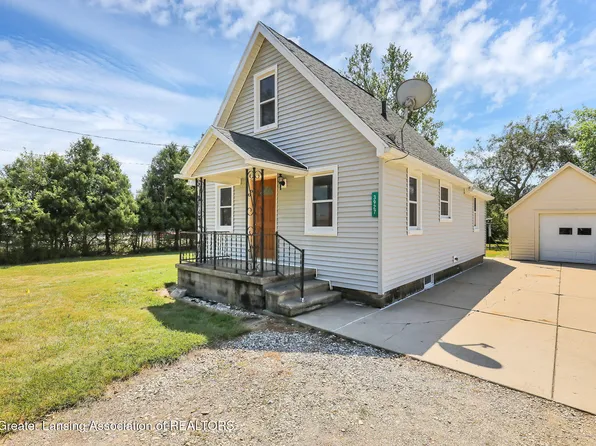 3927 W Jolly Rd, Lansing, MI 48911