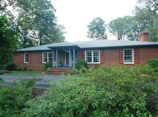 8102 Chickahominy Bluffs Ct, Richmond, VA 23227