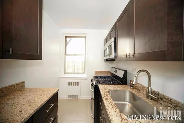 Rented by Living New York | media 11