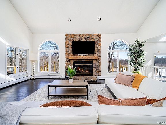 5th image of 198 Corbett Road