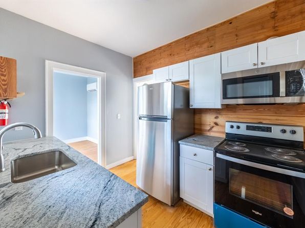 3111 Grooms St APT D