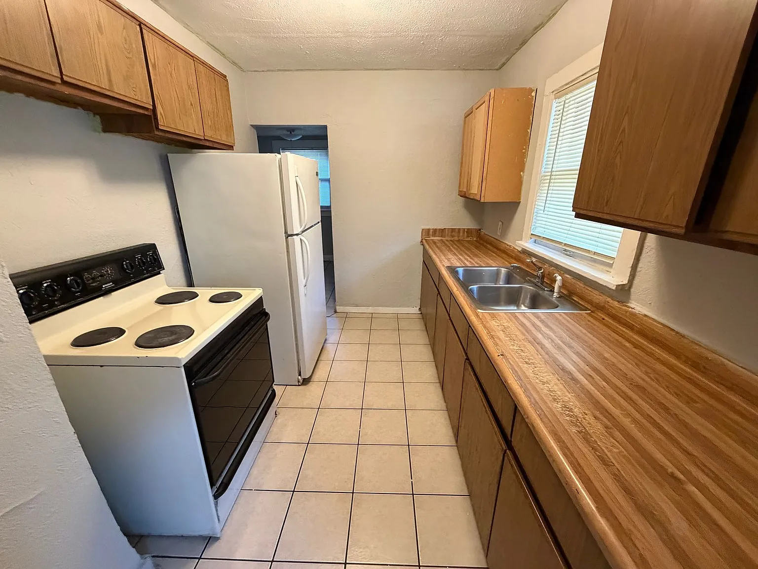 5839 Wabash Ave — Photo 4