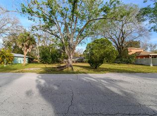 12505 Four Oaks Rd #122, Tampa, FL 33624