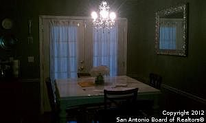 4th image of 1050 Hickory Trail St