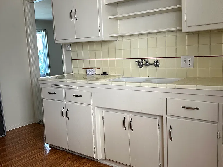 Magnolia Apartments — Photo 16