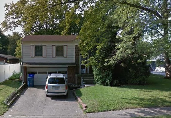 2601 Sangamon Dr photo 1