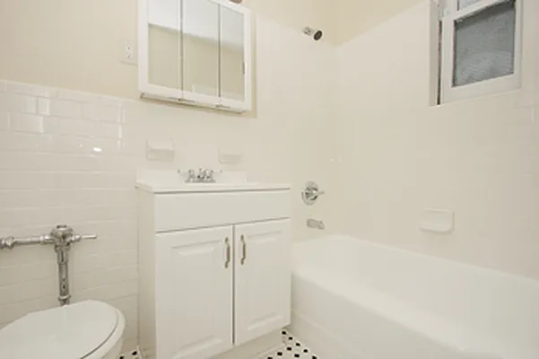 Rented by Brooklyn Hearth Realty | media 29