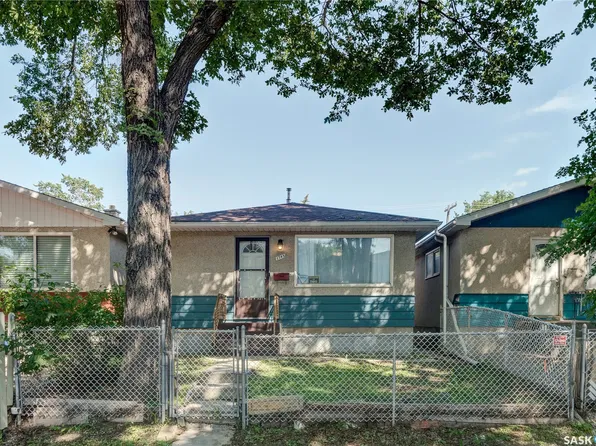 1745 Quebec Street, Regina, SK S4P 1J4