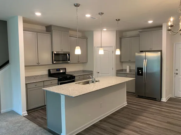 1705 Clayfire Dr, Cary, NC 27519