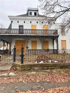 218 Jackson Ave, Charleston, IL, 61920
