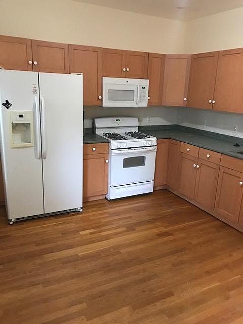 1st image of 14 Schiller St #2B