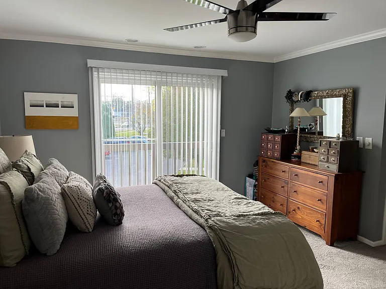 330 Merwin Ave #B2 — Photo 16