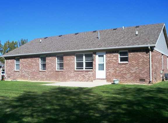 3rd image of 1107 Ambassador Ct