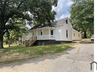 930 McConnell Ave, Eden, NC 27288