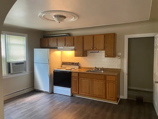 2 bed, 900 sqft, $975 — Photo 3