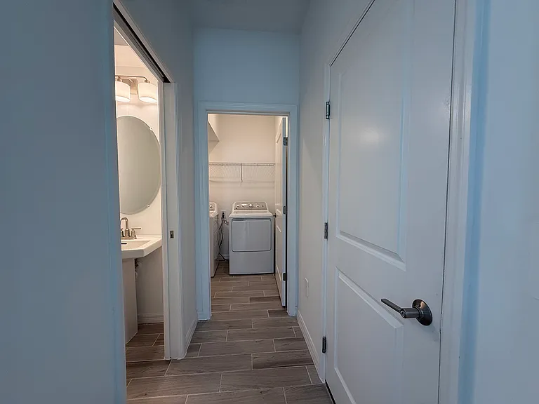 999 Ladyfish Trail St — Photo 12