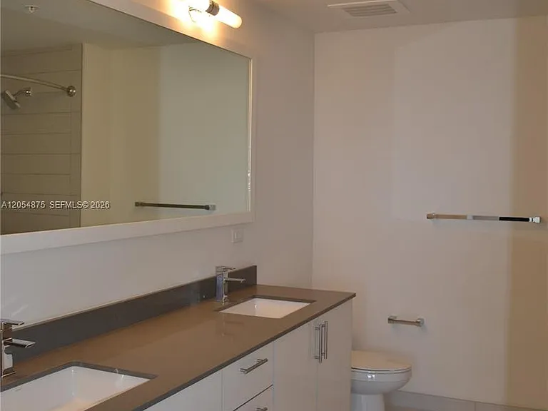 999 SW 1st Ave #3302 — Photo 8