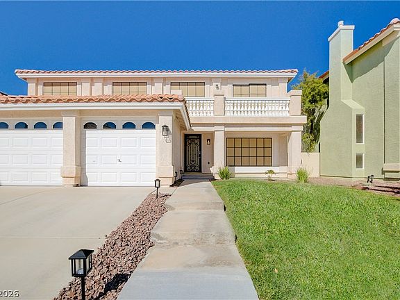 3rd image of 432 Staghorn Pass Ave