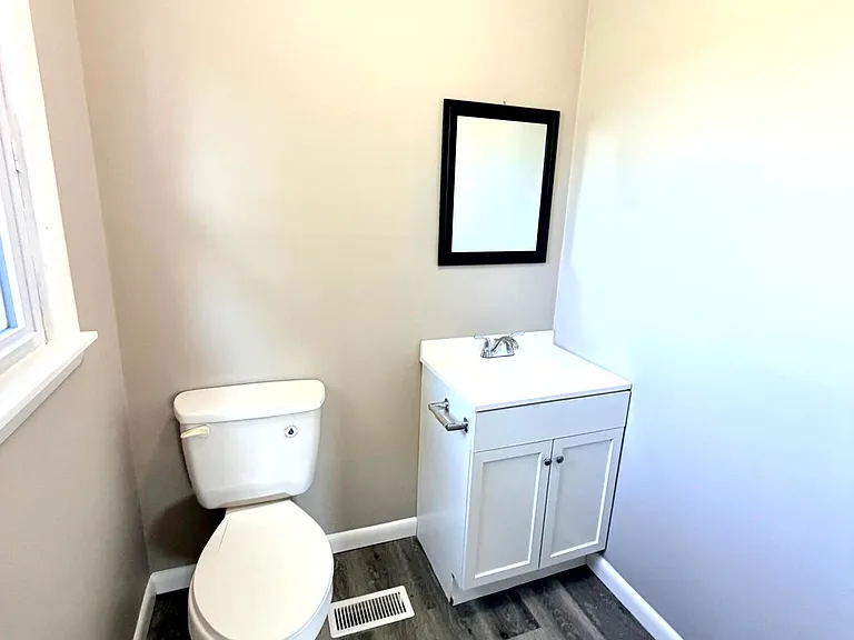 1711 Clarence Dr — Photo 18
