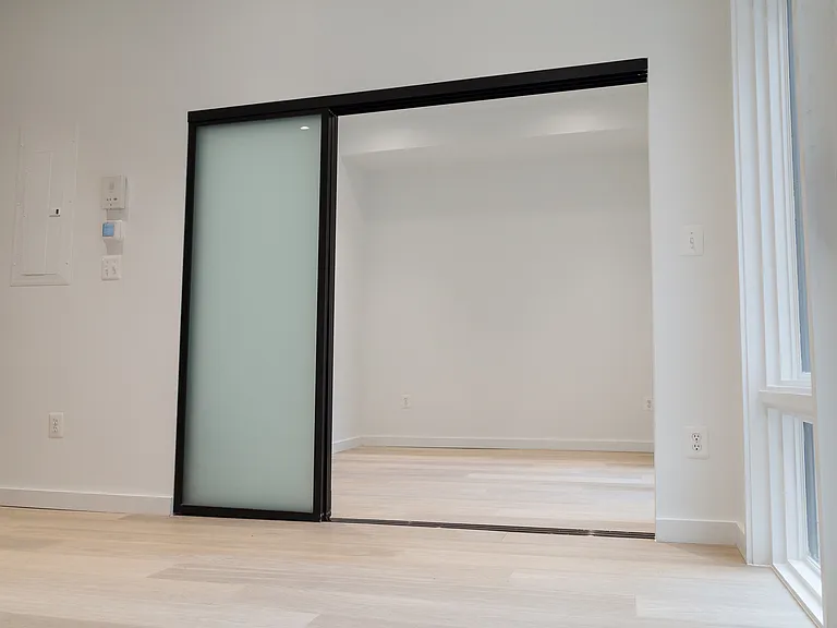 1443 Euclid St NW — Photo 37