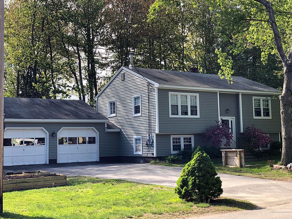 1st image of 6 Carolyn St