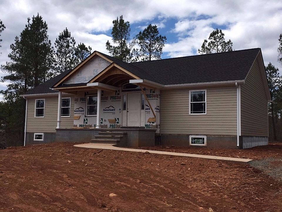 1st image of 126 NE Stonefield Ct