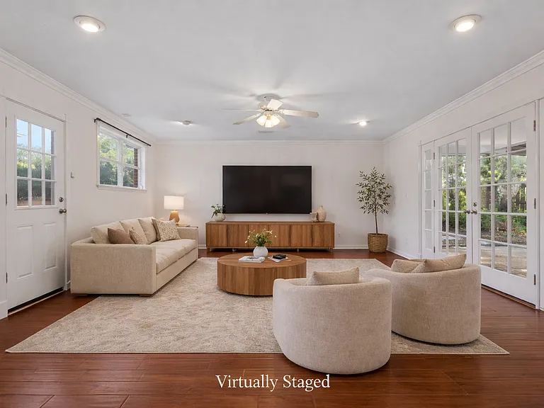 1367 Riverbirch Ln — Photo 6