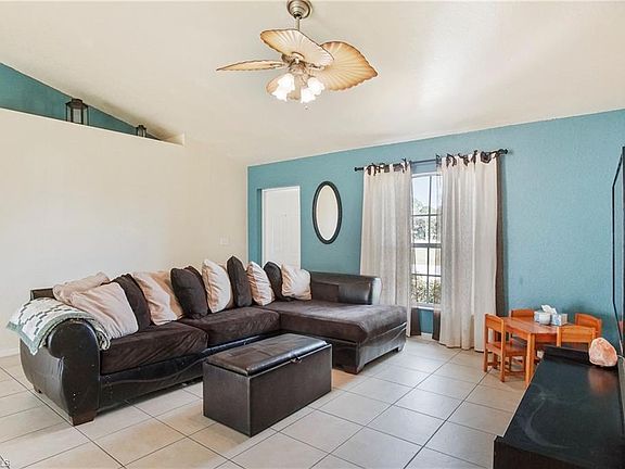 5th image of 2114 NE 23rd Pl