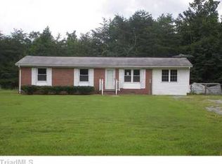 550 Rascoe Dameron Rd, Burlington, NC 27217