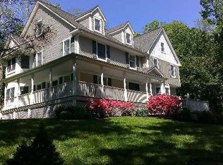 93 Bay Rd, Halesite, NY 11743