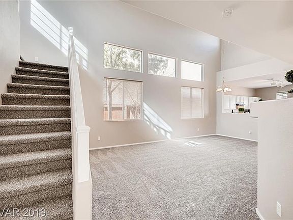 3rd image of 9566 Friant St